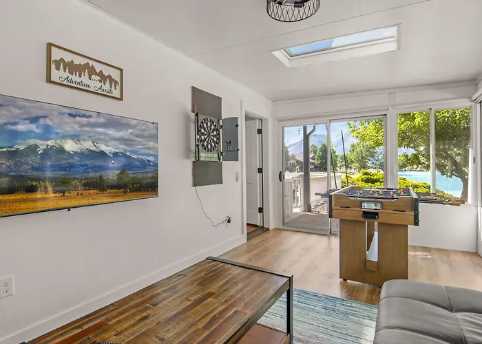 Mountain Views Stunning Lakefront Retreat Hot Tub Game Near Downtown * Flagstaff